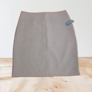 Chic Women's Pencil Skirt in Taupe